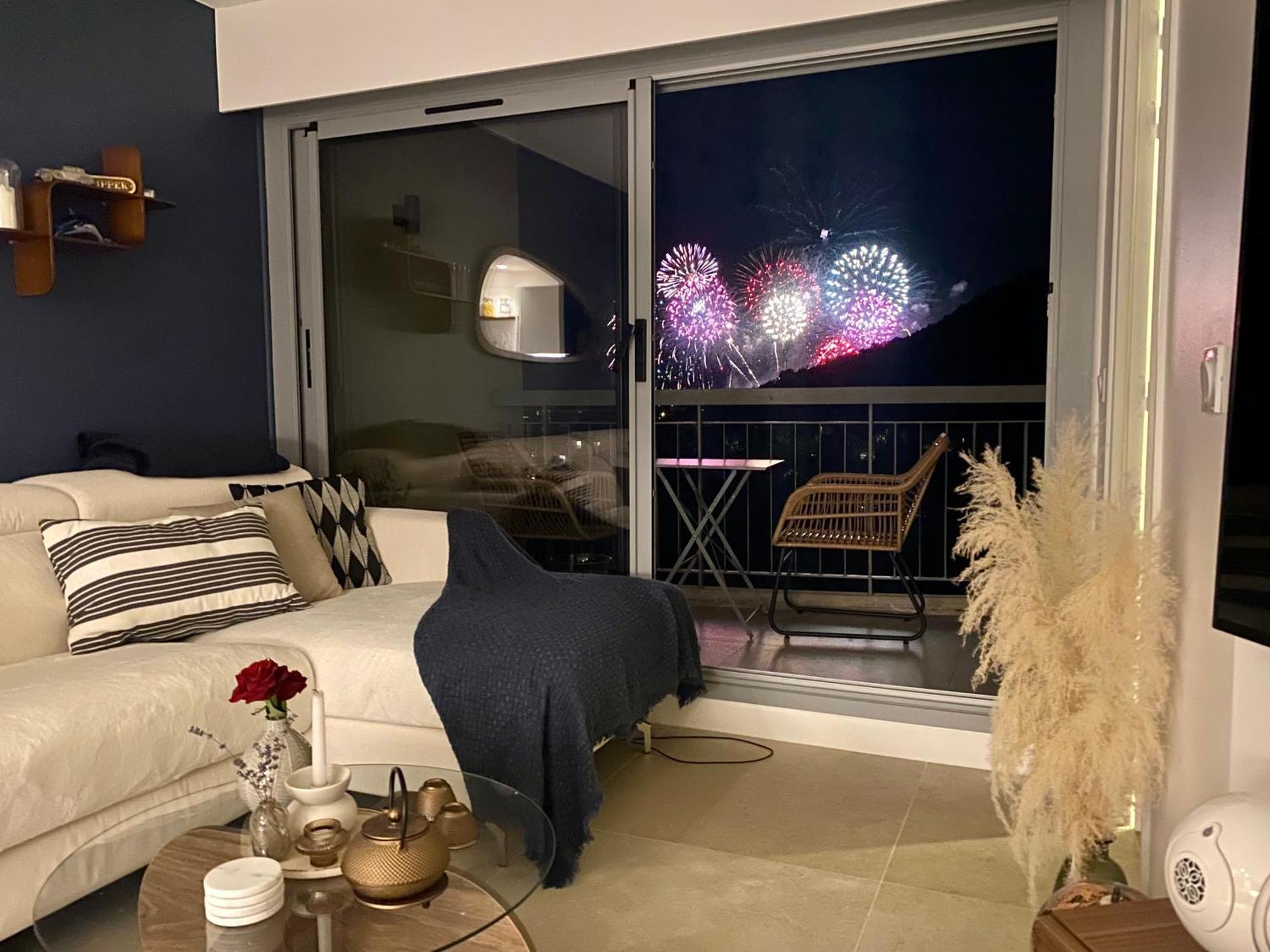 Appartement Luxe Vue Mer Et Collines Avec Piscine Mandelieu Eksteriør billede